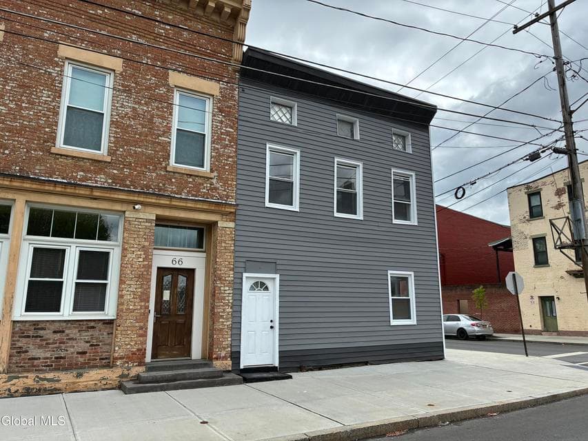 68 Bassett Street, photo 2