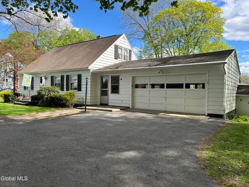 57 7th Avenue, Hudson Falls, NY, photo 3