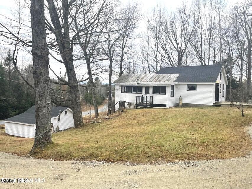 261 Fox Hill Road, photo 2