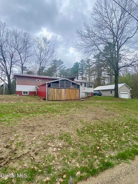 504 Angel Road, photo 2