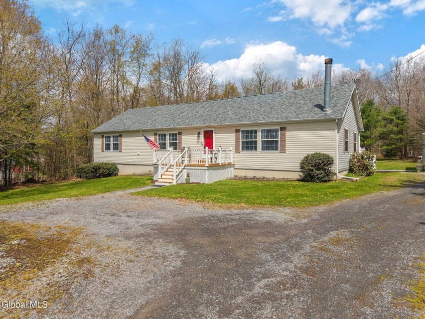 545 Meade Road, photo 5