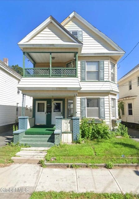 1913 Euclid Avenue