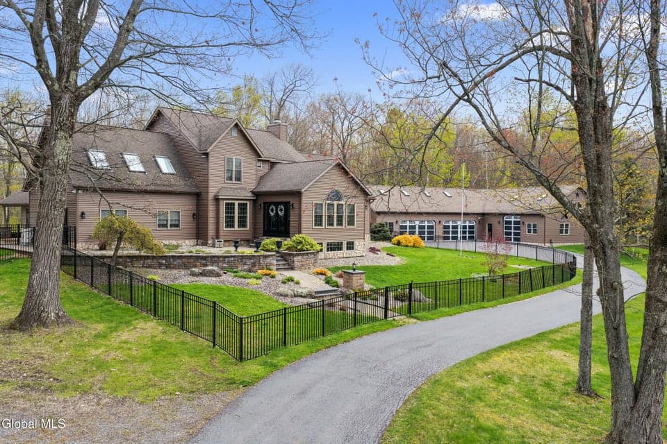 2034 Duanesburg Churches Road, Duanesburg, NY 12053