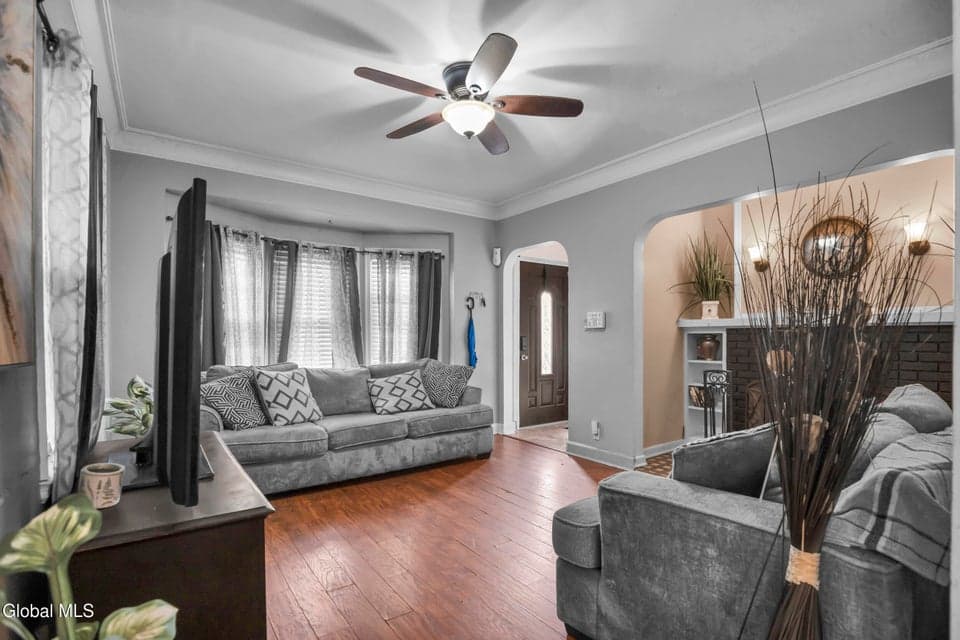 913 Altamont Avenue, photo 5