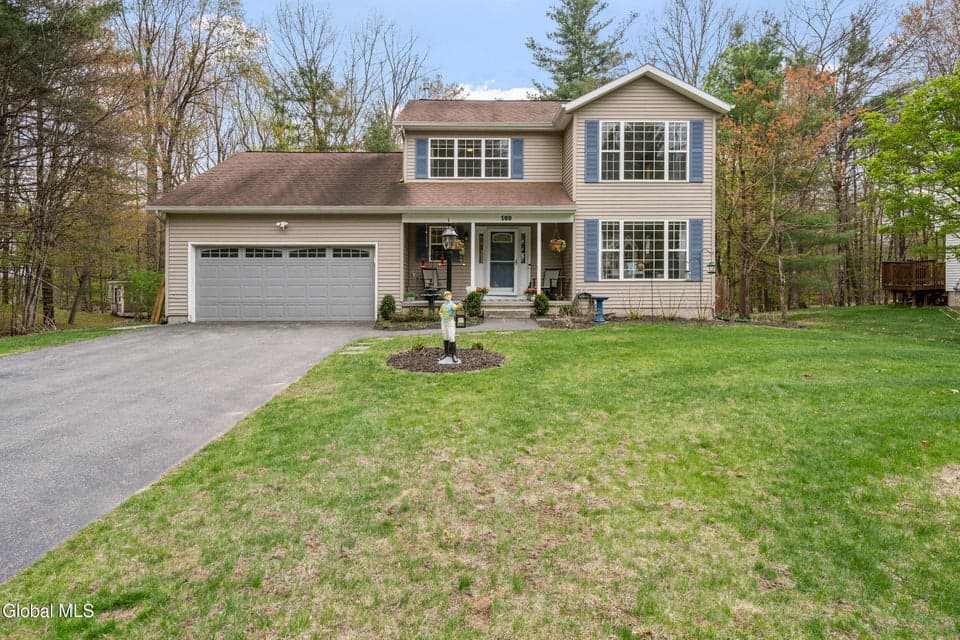 100 Damascus Drive, Wilton, NY 12831