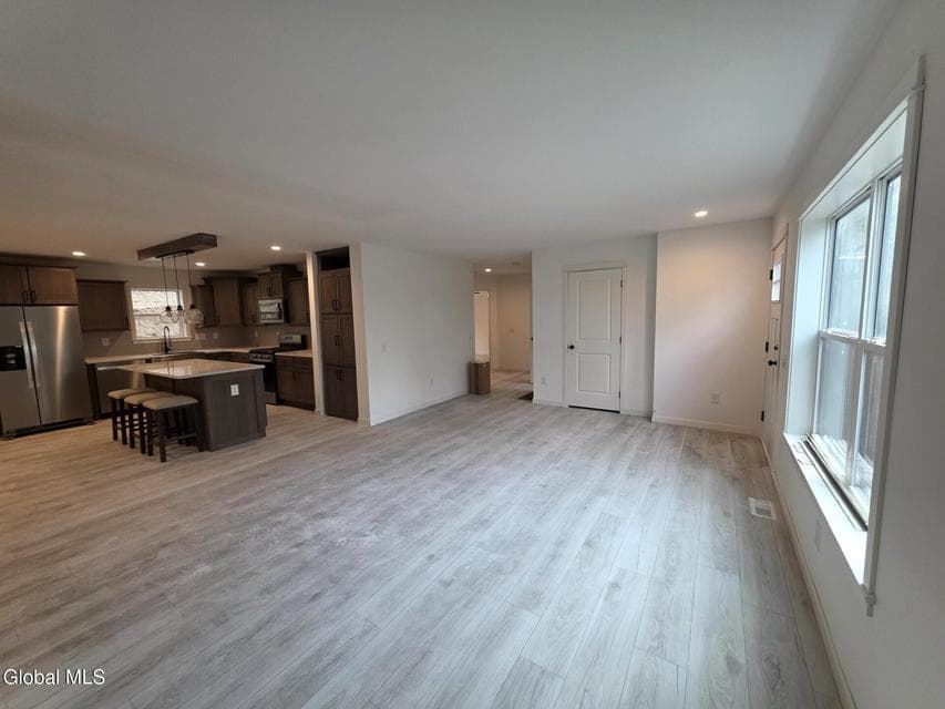 727 Irish Hill Road, photo 4