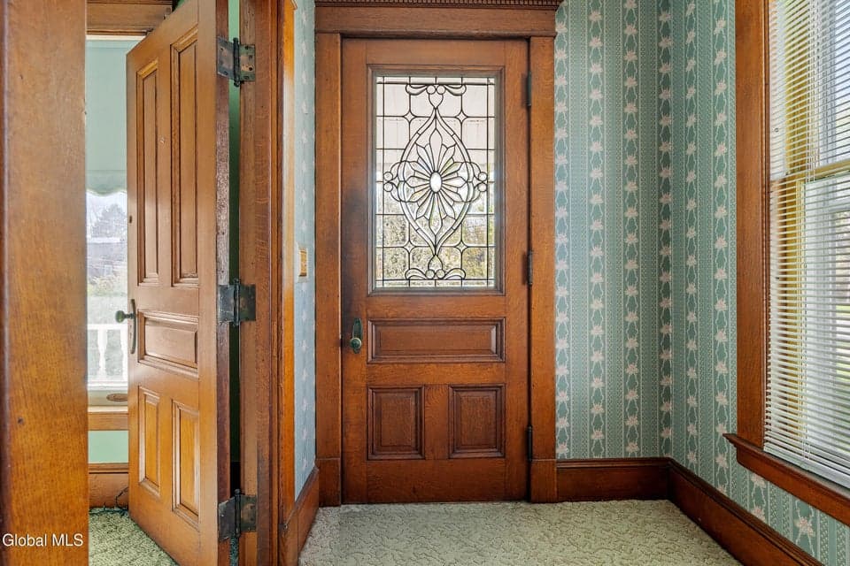 510 S William Street, Johnstown, NY, photo 4