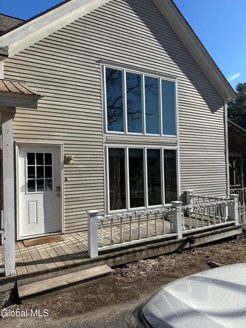 14 Burdick Avenue, Warrensburg, NY 12885