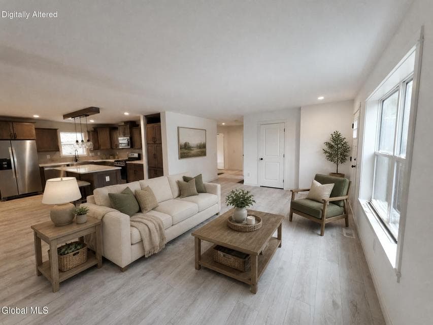 727 Irish Hill Road, photo 3
