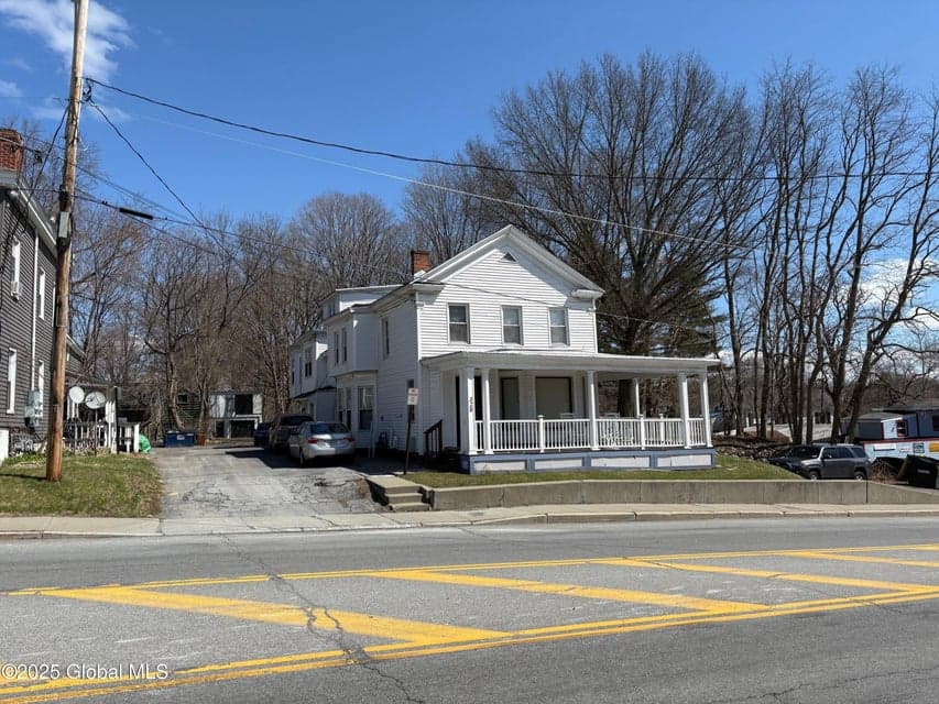 328 Milton Avenue, photo 4
