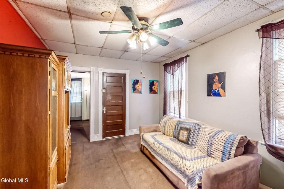 167 N Allen Street, photo 5