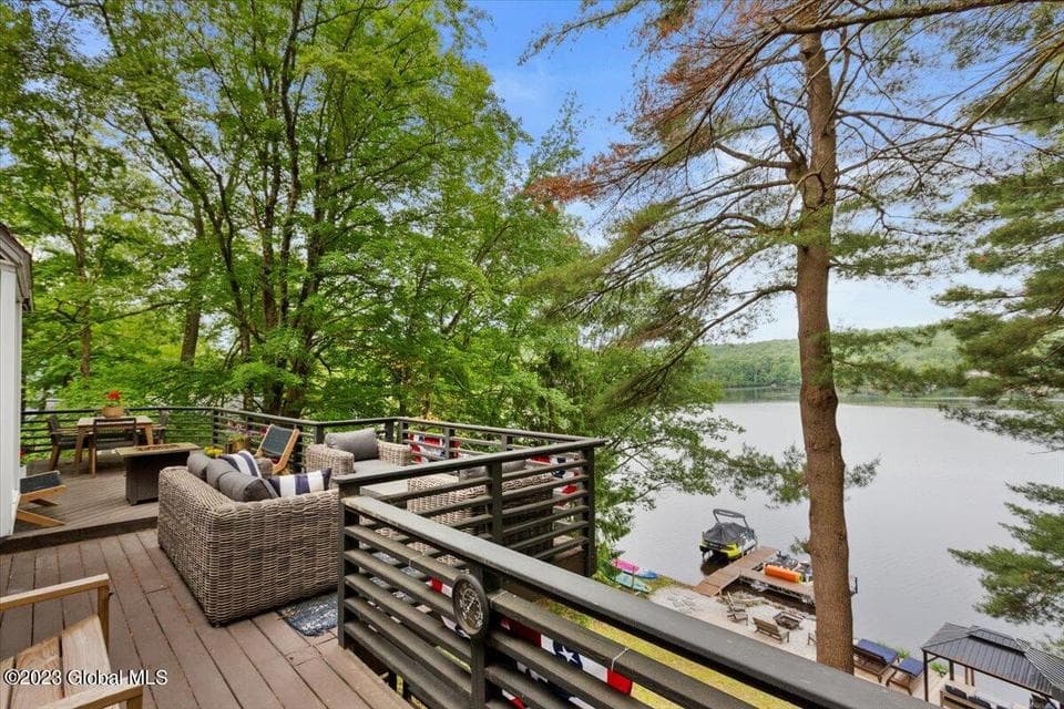 68 Harriman Road Ext, photo 3