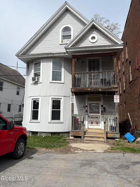 1521 Van Vranken Avenue, photo 1