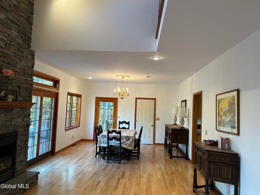 553 Potter Hill Road, photo 5