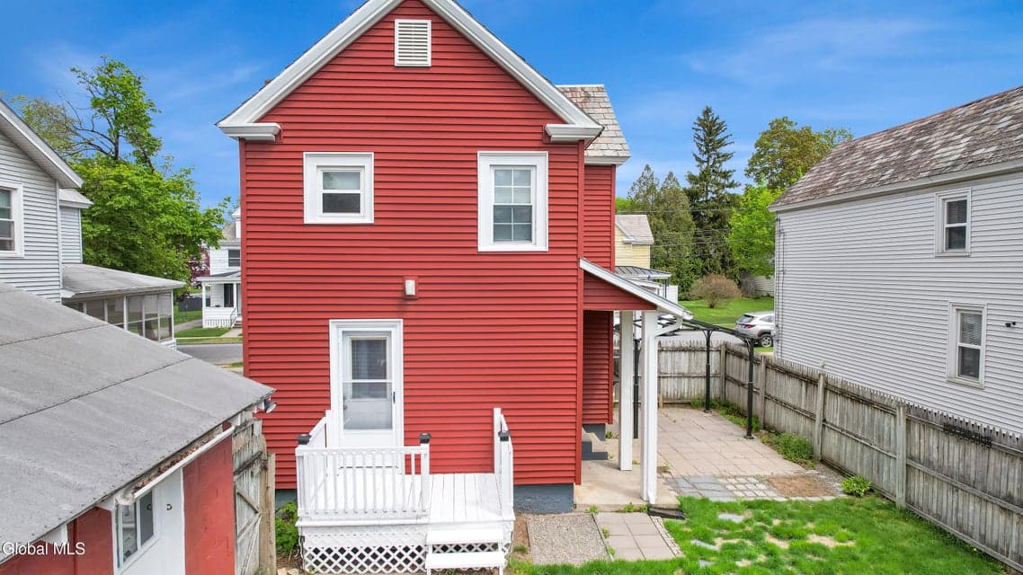 12 3rd Avenue, photo 3