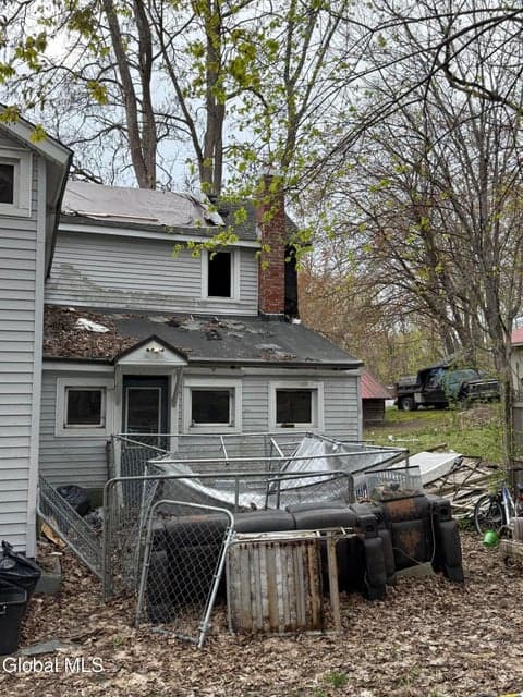 8 Keating Avenue, photo 3