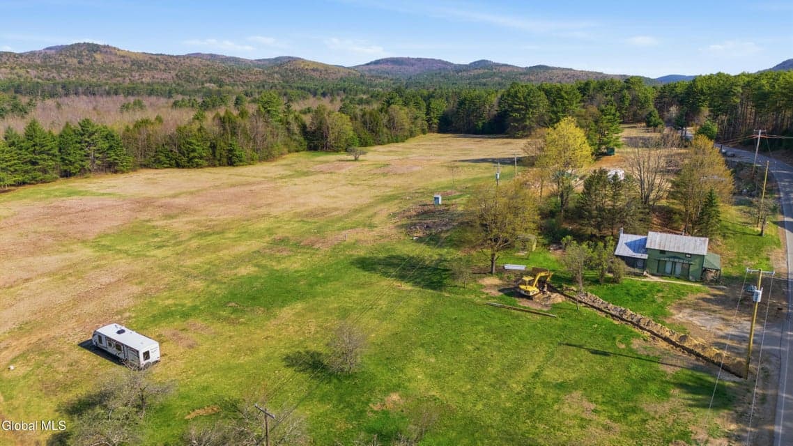 863 E Schroon River Road, photo 4