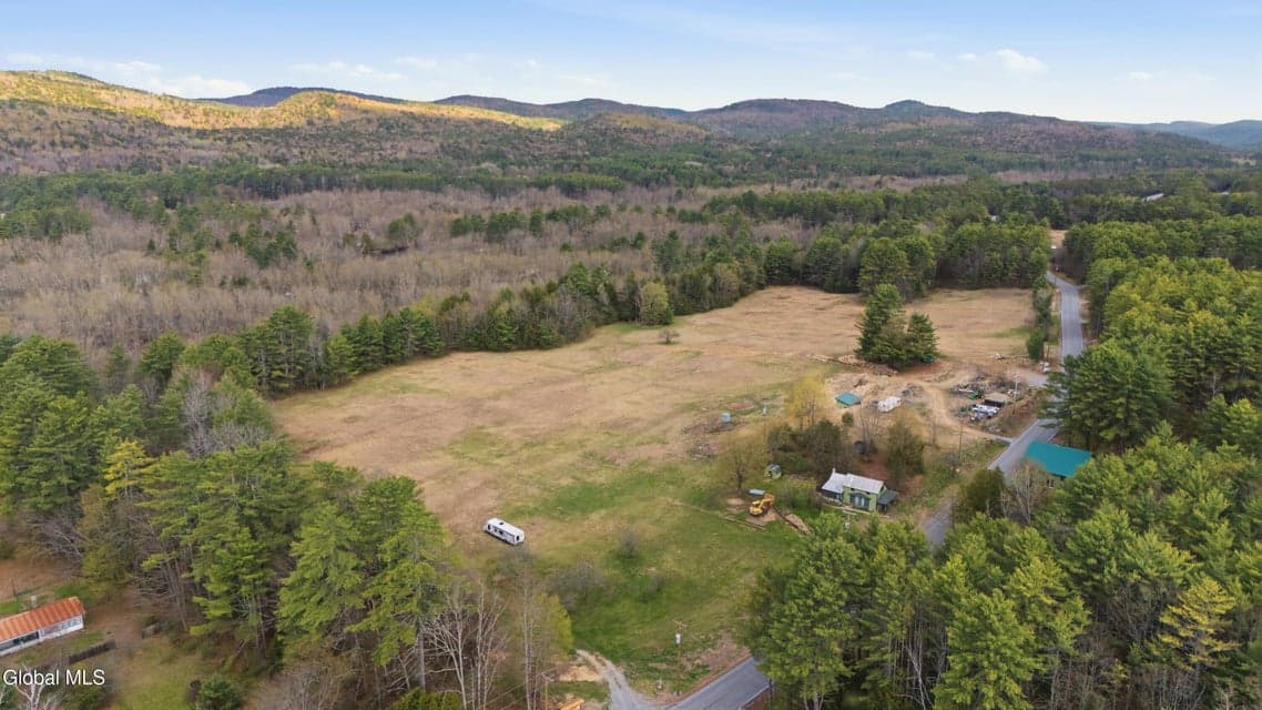 863 E Schroon River Road, photo 5
