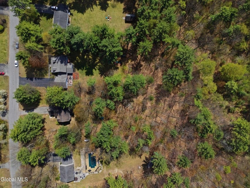 42 Barbara Mac D Drive, photo 5