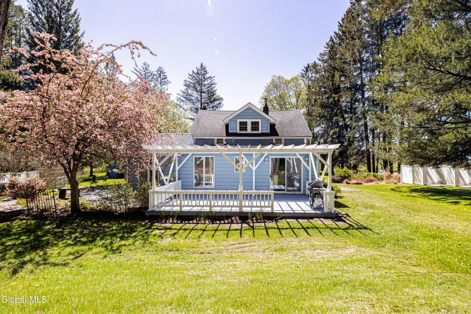 330 Pine Bush Road, photo 2