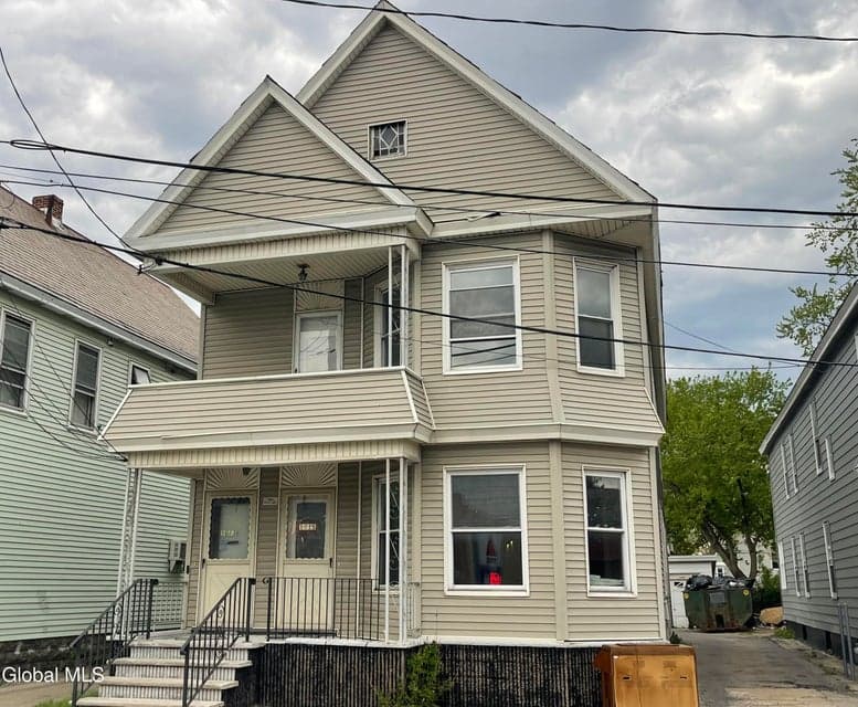 1013 Chrisler Avenue, photo 1