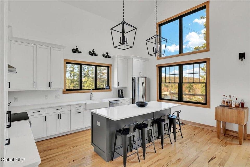 30 Harriman Rd Extension, Sand Lake, NY 12018, photo 4
