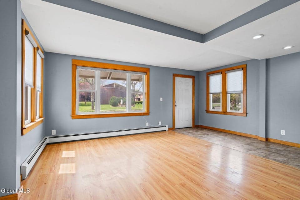 3041 Hamburg Street, Schenectady, NY 12303, photo 5