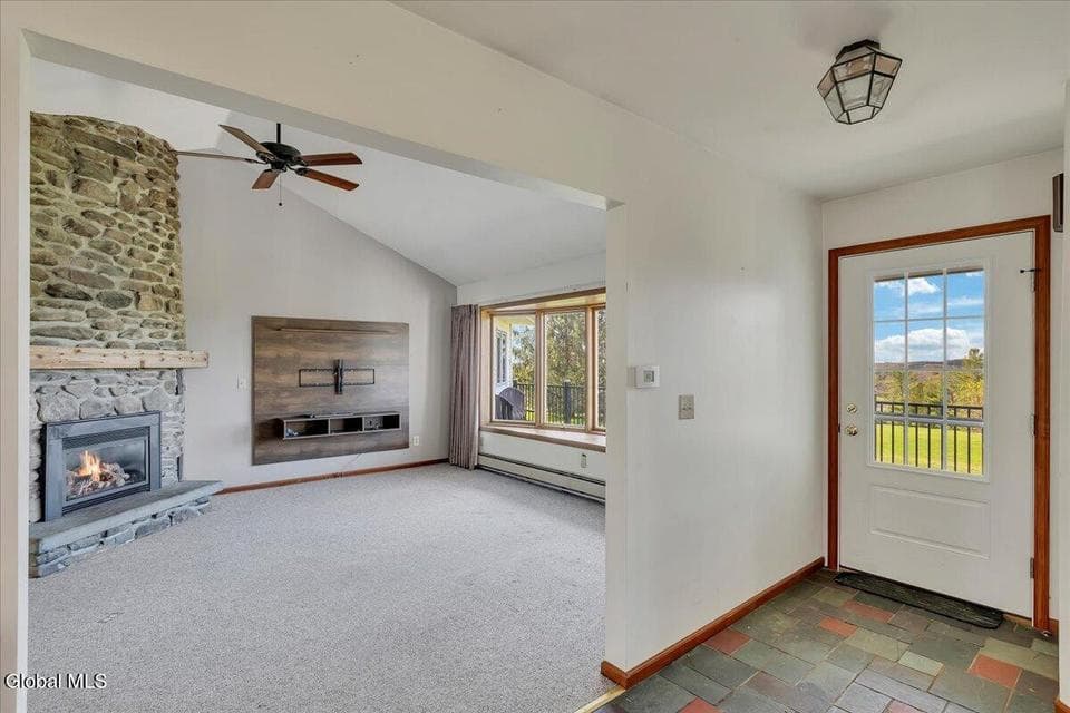 21 Pleasant Hill Drive, photo 4
