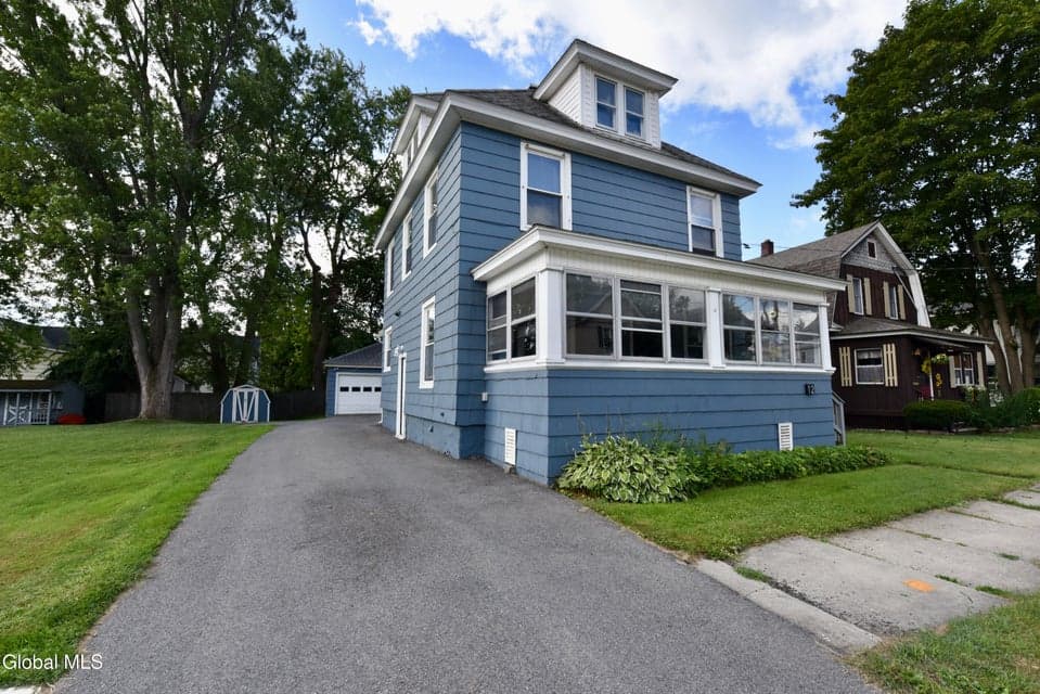 12 Newman Street, photo 2