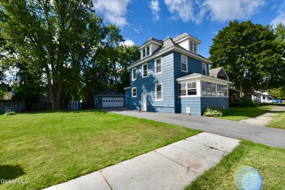 12 Newman Street, photo 3