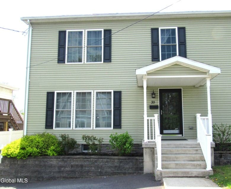 30 Peach Street, Cohoes, NY 12047