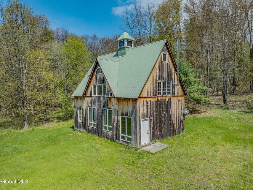 2 State Route 22, White Creek, NY 12057