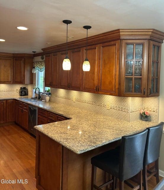 2155 Orchard Park Drive, photo 4