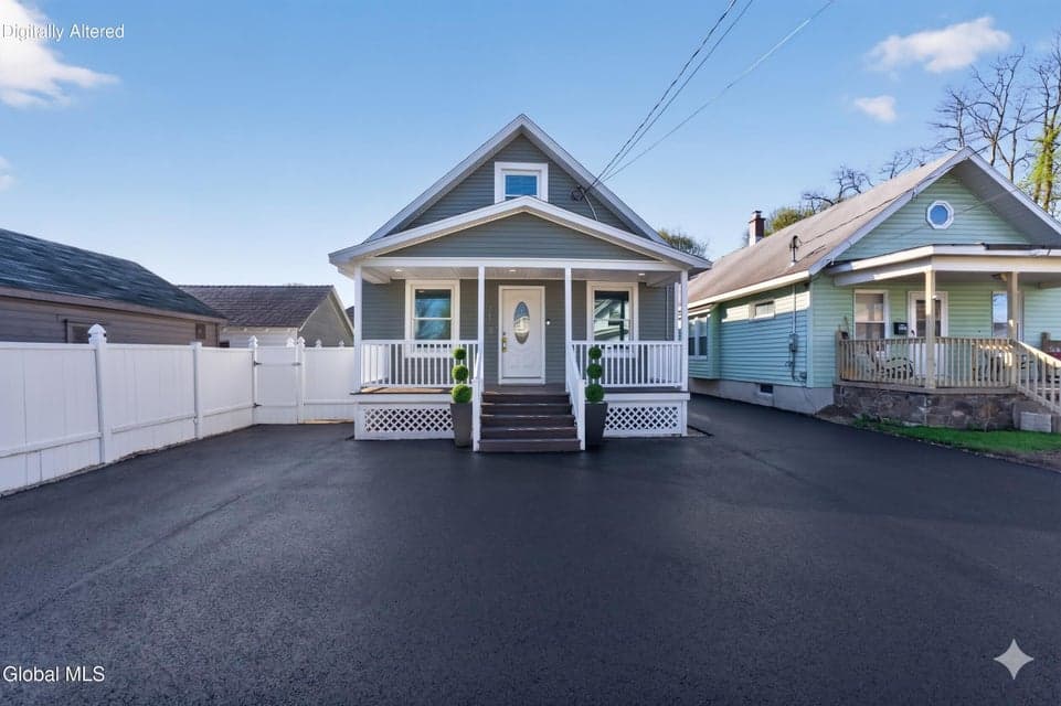 2618 Hendricks Street, photo 1