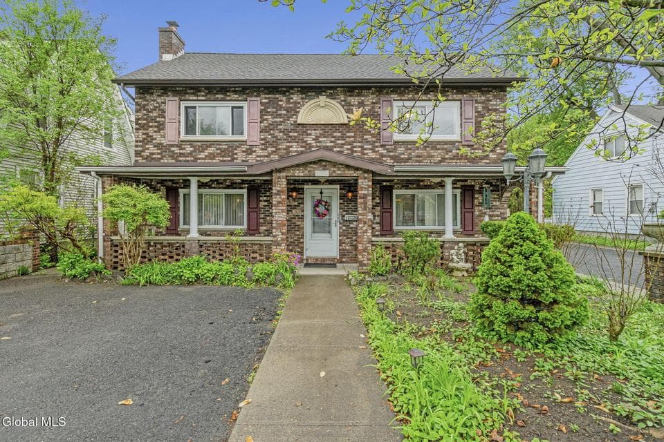 3206 Guilderland Avenue, Rotterdam, NY 12306