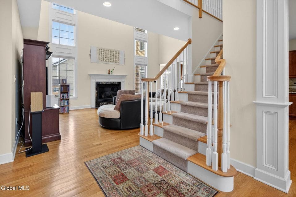 9 Lockwood Place, photo 3