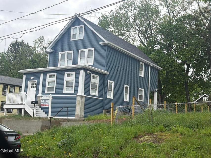 2208 12th Street, Troy, NY 12180, photo 2