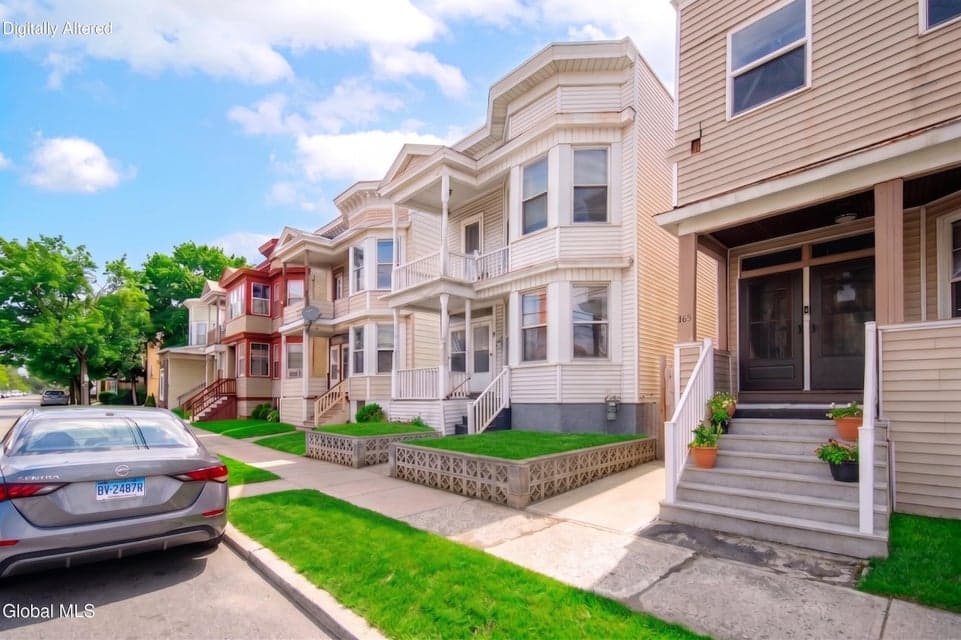167 N Allen Street, photo 3
