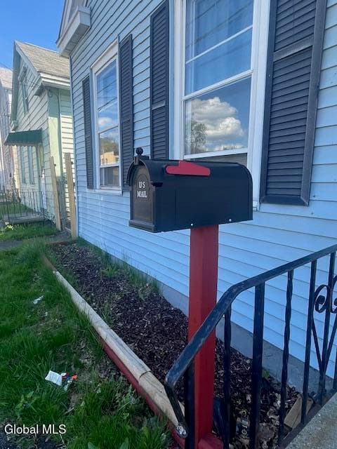 40 113th Street, Troy, NY 12182, photo 3