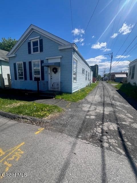 40 113th Street, Troy, NY 12182, photo 1