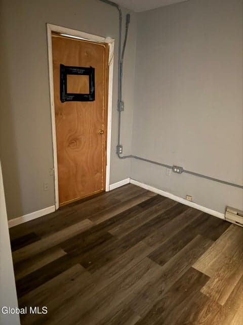 9 Leonard Place, photo 4