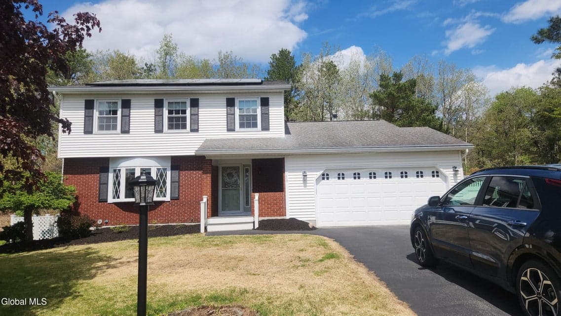 16 Woodridge Street, Albany, NY 12203