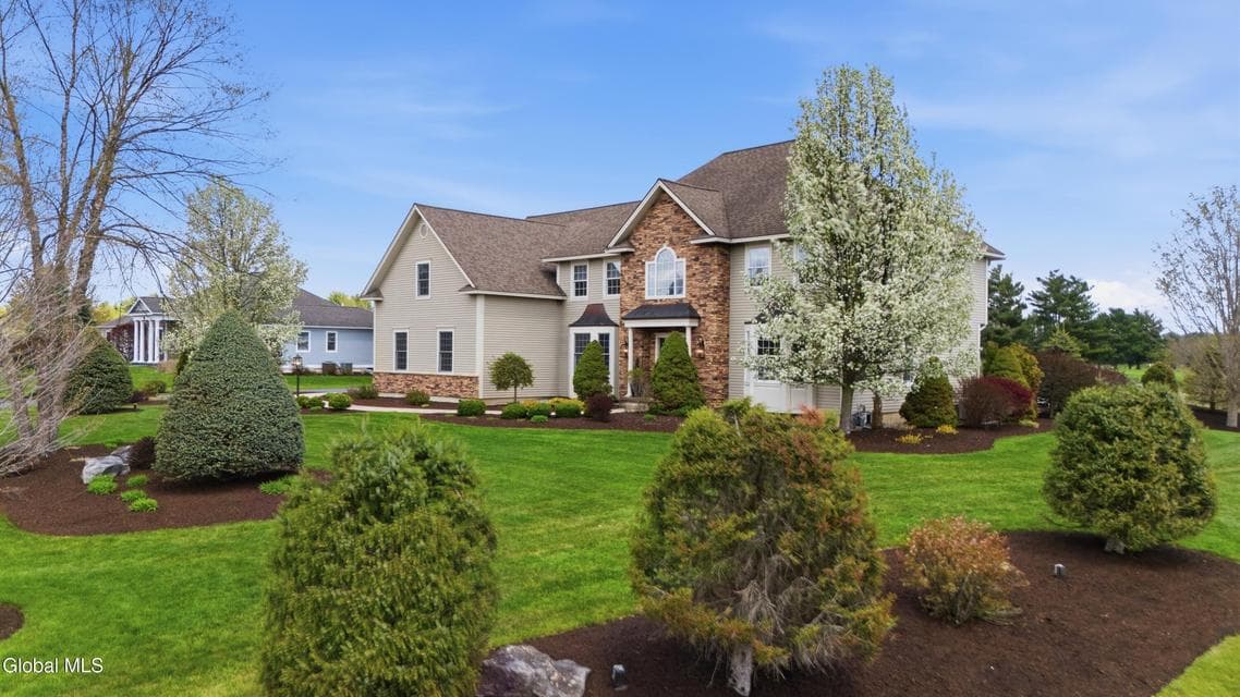 22 Grandview Drive, photo 3