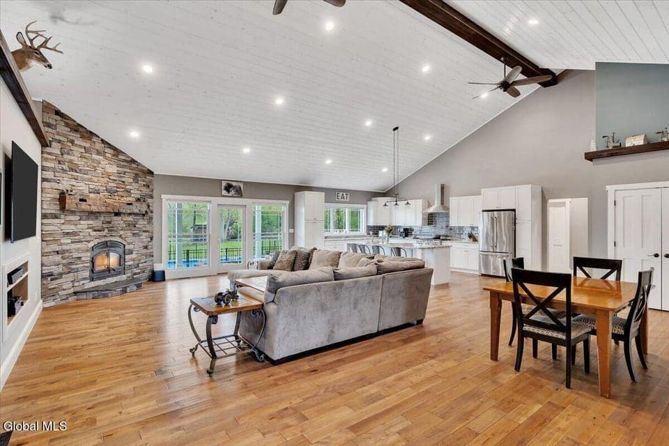 395 Beckers Corners Road, photo 4