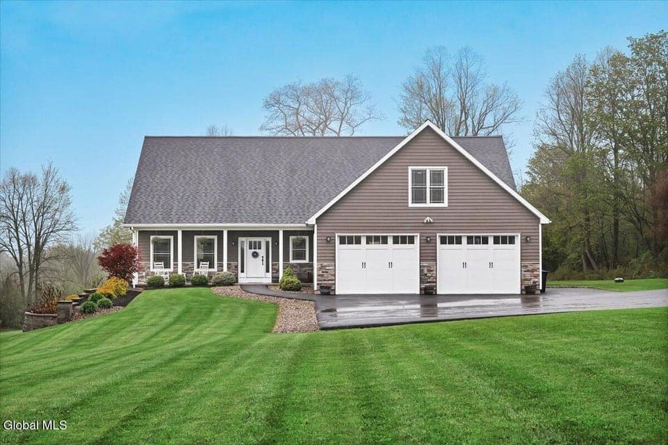 395 Beckers Corners Road, Carlisle, NY 12160
