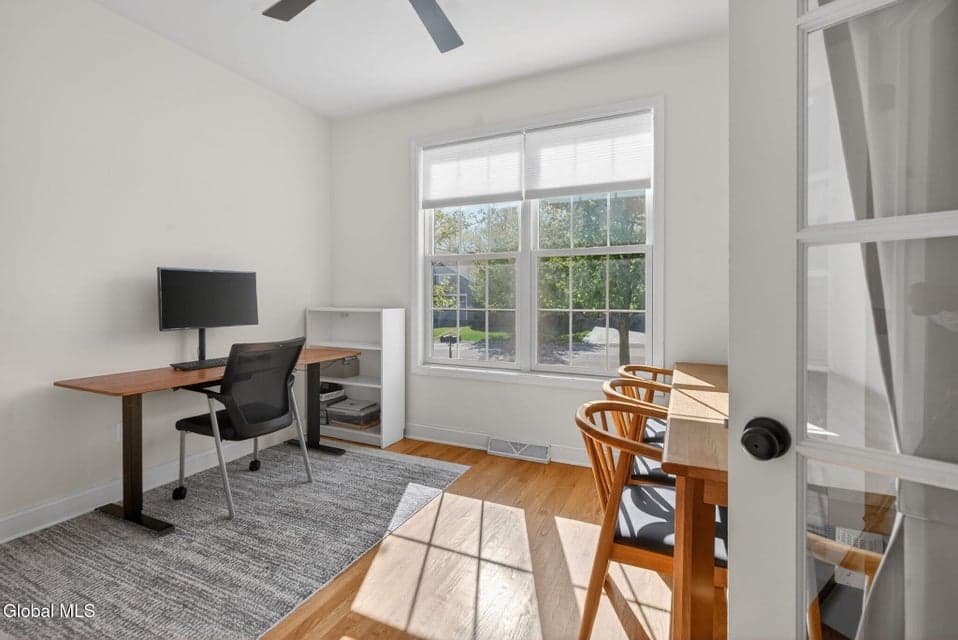 17 Mahogany Drive, photo 5