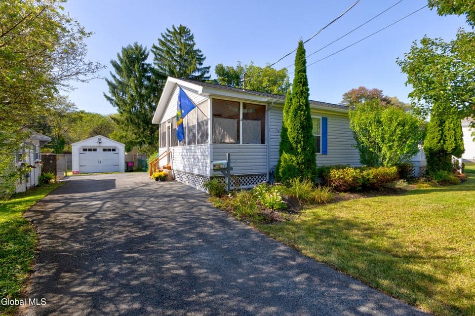 28 Henry Street, photo 2
