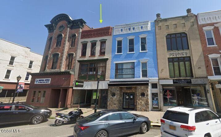 36 Main Street, photo 2