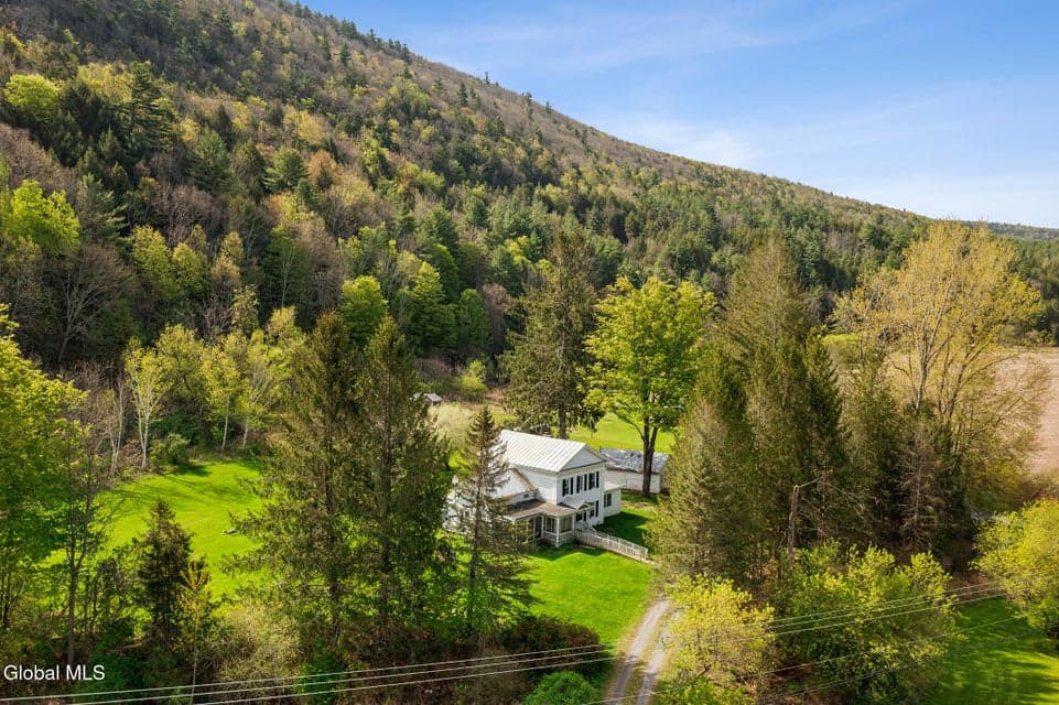 2310 New York 30, Blenheim, NY 12131