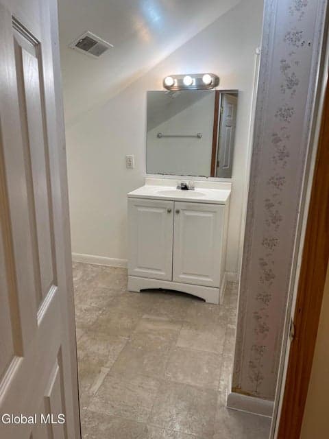 102 River Street, photo 5